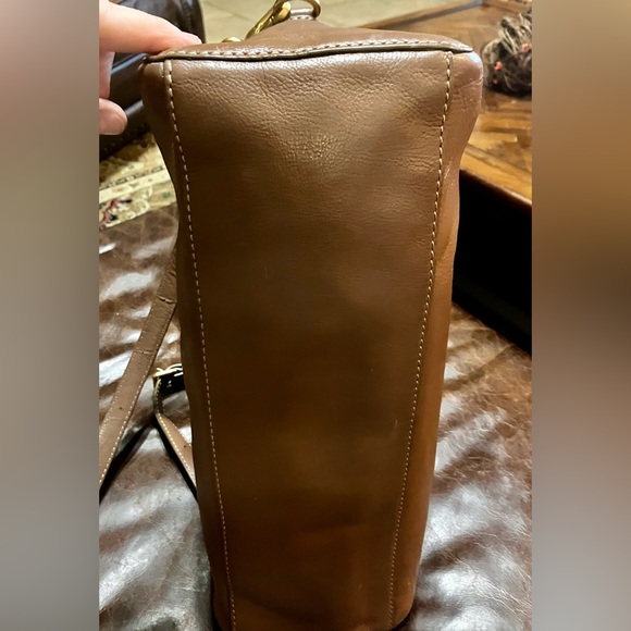 Marc Jacobs Brown Leather Venetia Satchel Bag | Yoogi Marc By Marc Jacobs Brown Satchel